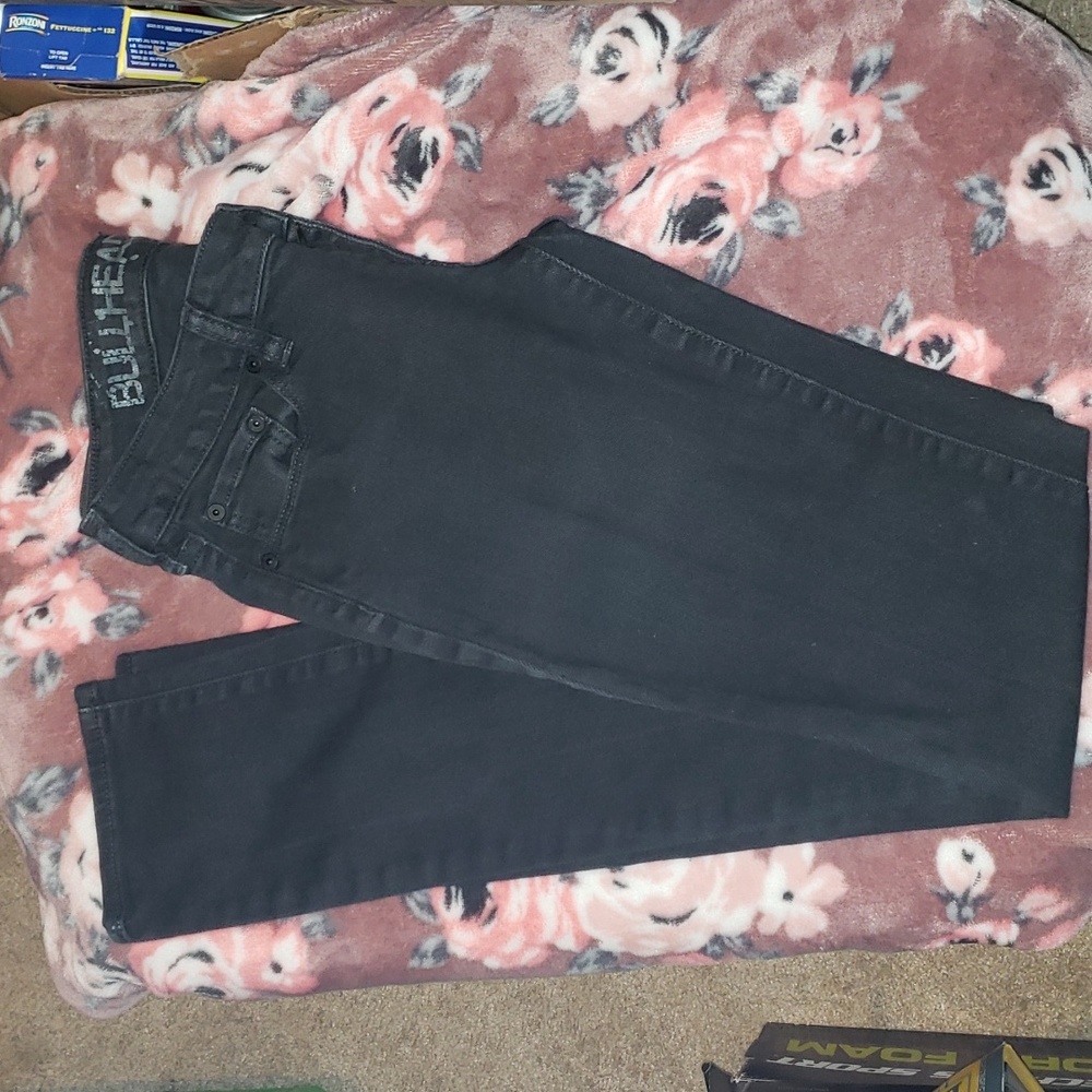 Bullhead Jean's